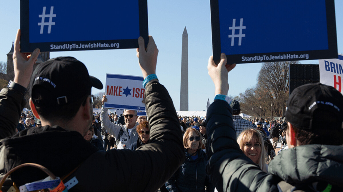 Stand-up-blue-square-support-crowd-sign